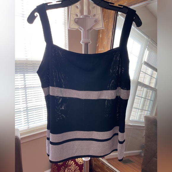 Louis Feraud Cardigan Set! - Picture 6 of 8